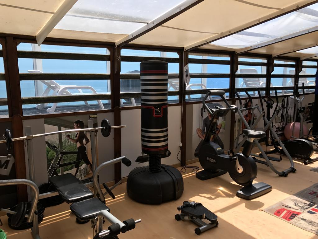 Hotel Byron Milano Marittima Buitenkant foto